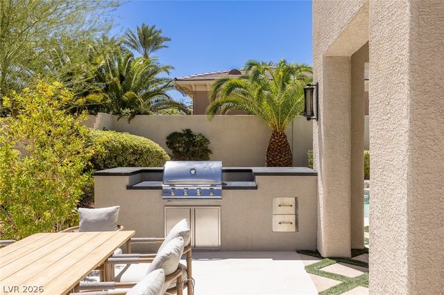 10205 Orkiney Drive, Las Vegas, NV 89144