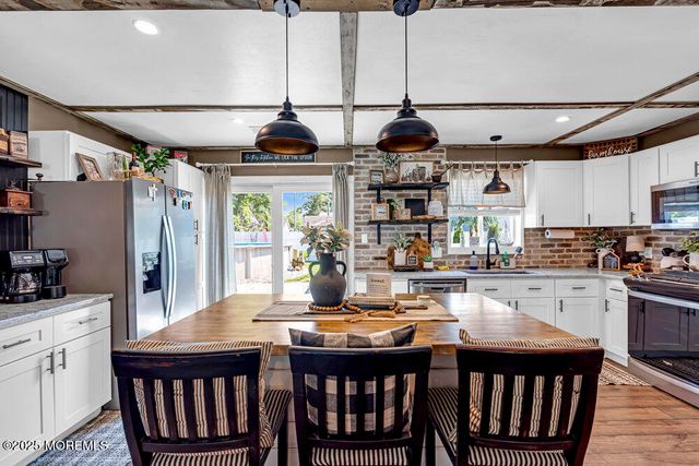 111 Lawrence Drive, Lanoka Harbor, NJ 08734