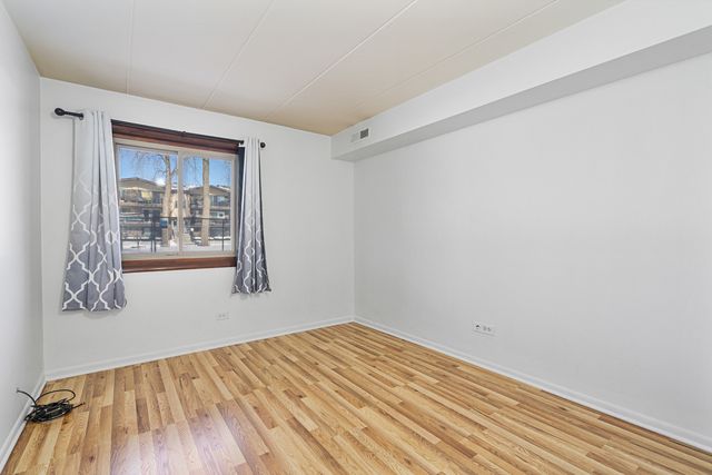 13540 Lawler Avenue 76, Crestwood, IL 60418