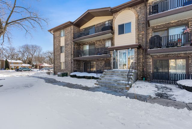 13540 Lawler Avenue 76, Crestwood, IL 60418