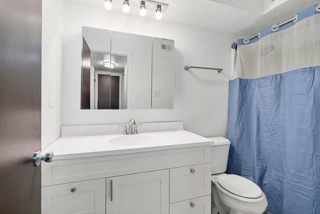 13540 Lawler Avenue 76, Crestwood, IL 60418