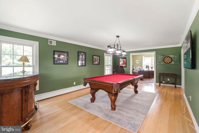 11 BEAVERS RD, Califon, NJ 07830