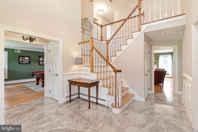 11 BEAVERS RD, Califon, NJ 07830