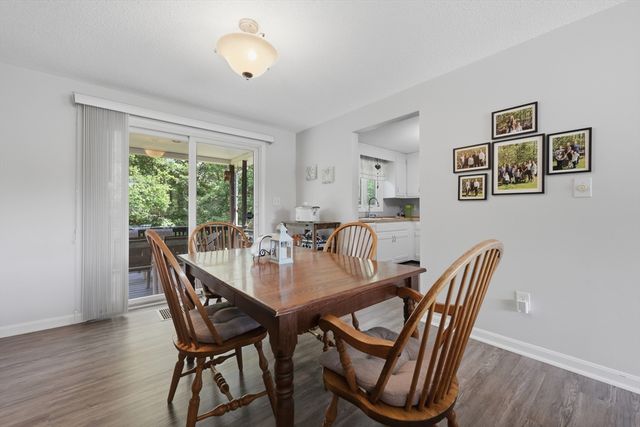 5 Dix Road, Ipswich, MA 01938