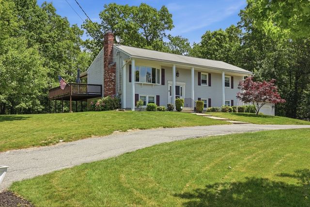 5 Dix Road, Ipswich, MA 01938