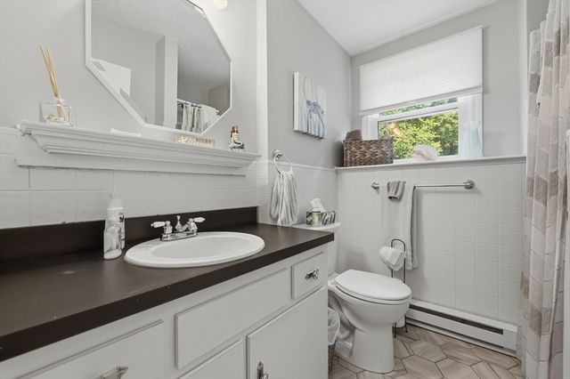 5 Dix Road, Ipswich, MA 01938