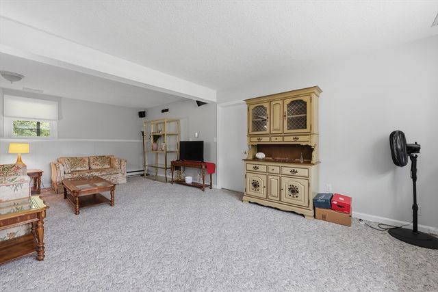 5 Dix Road, Ipswich, MA 01938