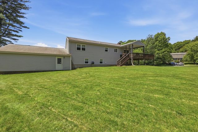 5 Dix Road, Ipswich, MA 01938
