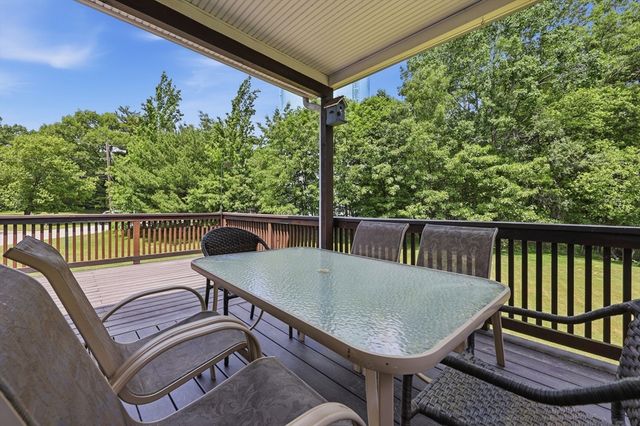 5 Dix Road, Ipswich, MA 01938