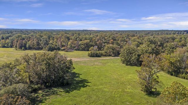 4304 Farm Market 352, Corrigan, TX 75939