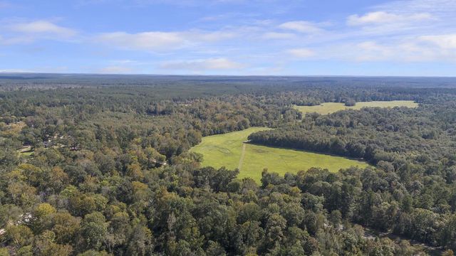 4304 Farm Market 352, Corrigan, TX 75939