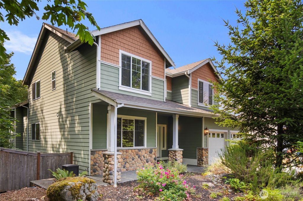 1610 NE Mt Kamela Court, Poulsbo, WA 98370