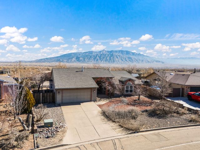 944 Canvasback Road NE, Rio Rancho, NM 87144