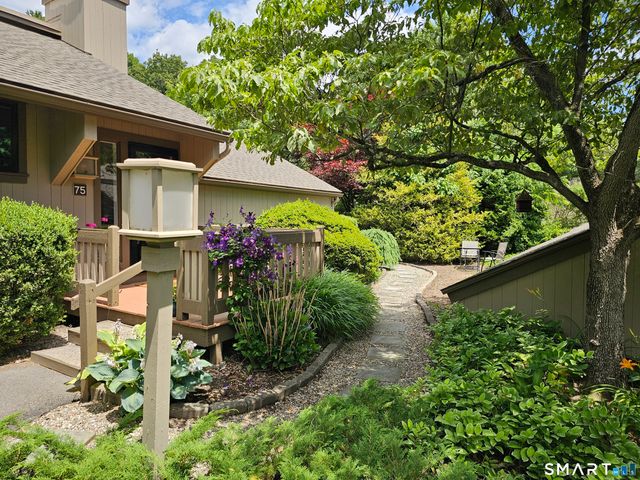 75 Mallard Drive 75, Farmington, CT 06001