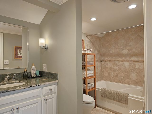 75 Mallard Drive 75, Farmington, CT 06001