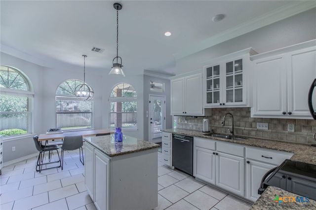11503 Meredith Drive, Belton, TX 76513