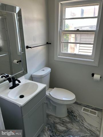 338 S MARKET ST, Shamokin, PA 17872