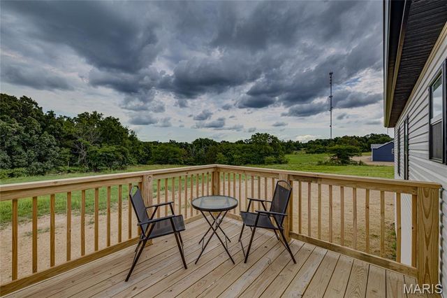 4313 Whispering Woods Road, Farmington, MO 63640