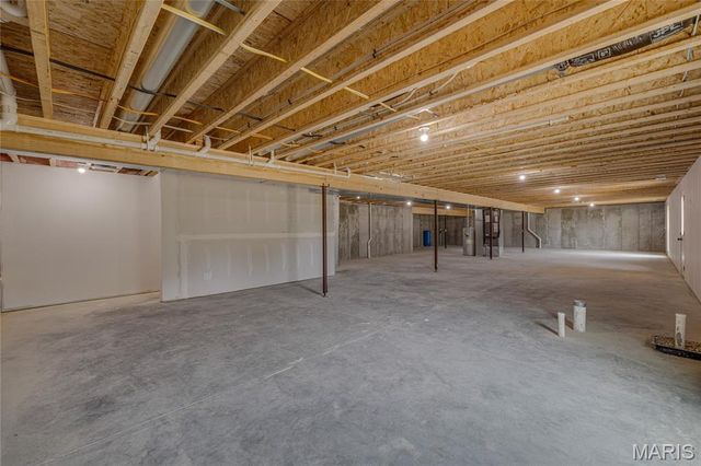 4313 Whispering Woods Road, Farmington, MO 63640