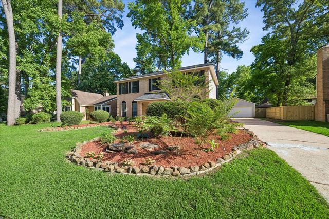 2710 Golden Leaf Drive, Houston, TX 77339