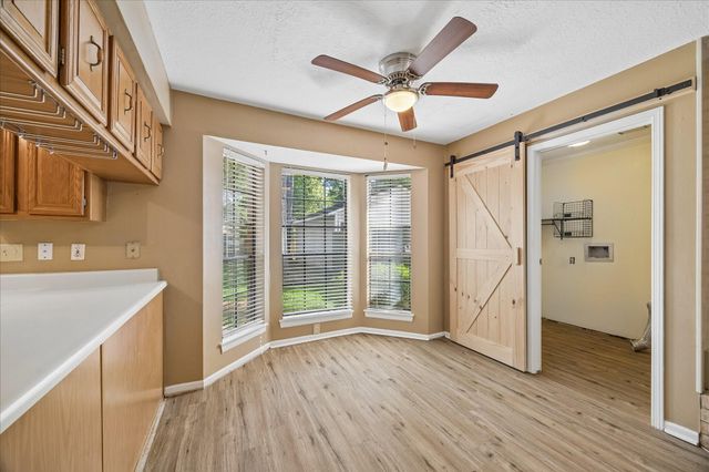 2710 Golden Leaf Drive, Houston, TX 77339