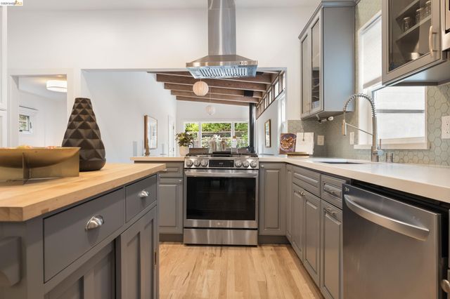 438 65Th St, Oakland, CA 94609