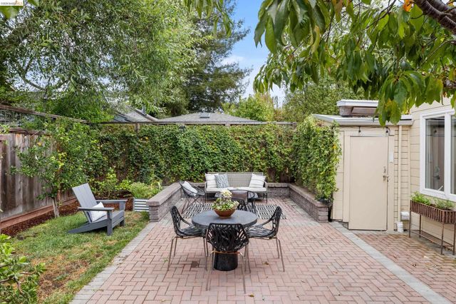 438 65Th St, Oakland, CA 94609