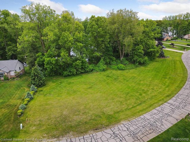 0 Mallards Landing, Highland, MI 48357