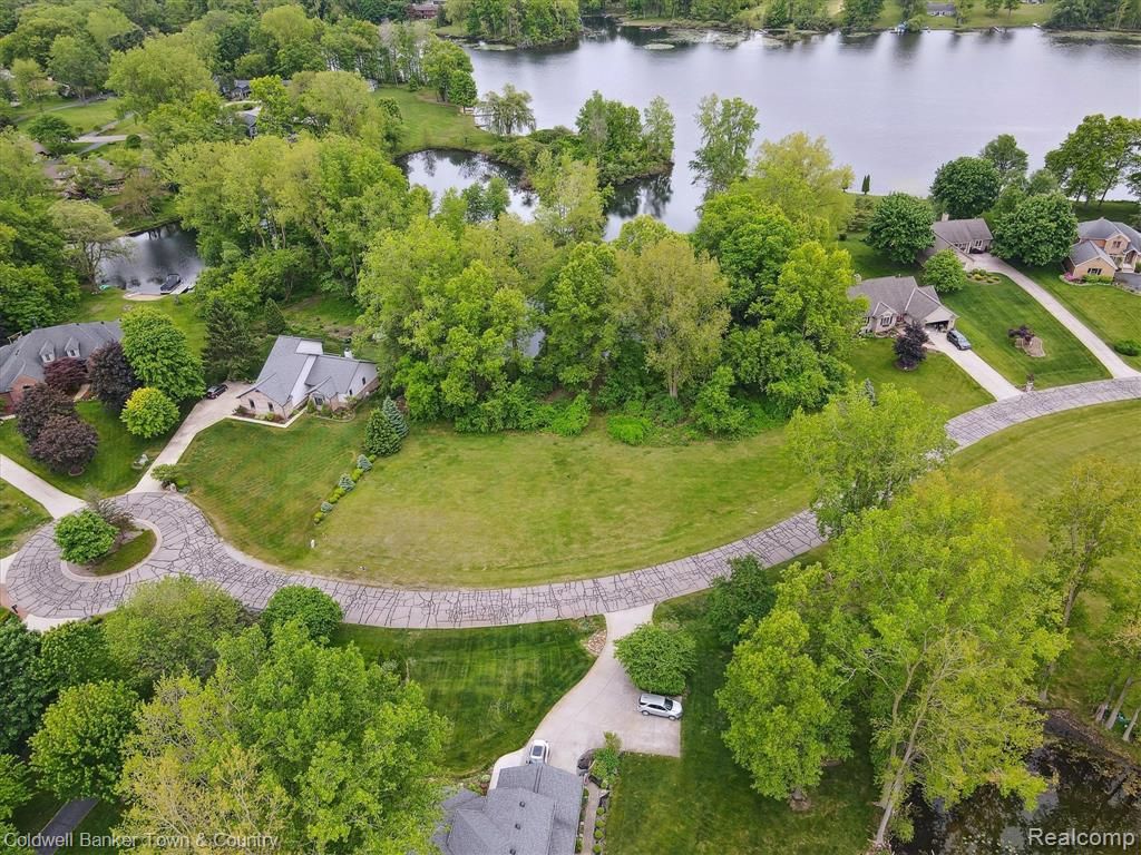 0 Mallards Landing, Highland, MI 48357