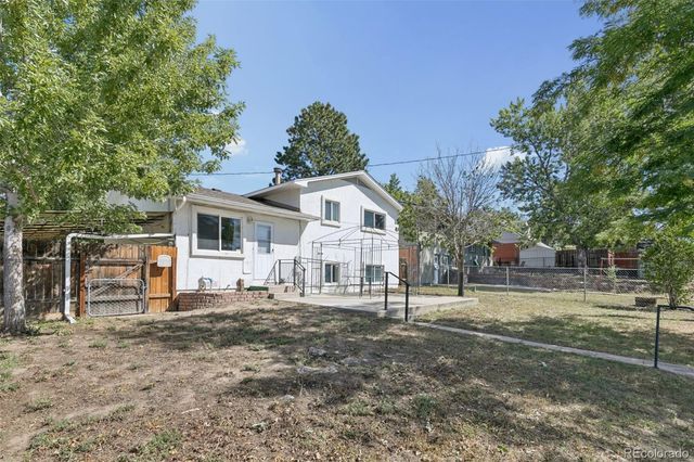 1501 Newcastle Street, Colorado Springs, CO 80907