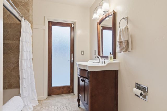 9805 Carmel Valley Road, Carmel, CA 93923