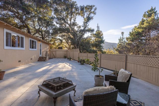 9805 Carmel Valley Road, Carmel, CA 93923