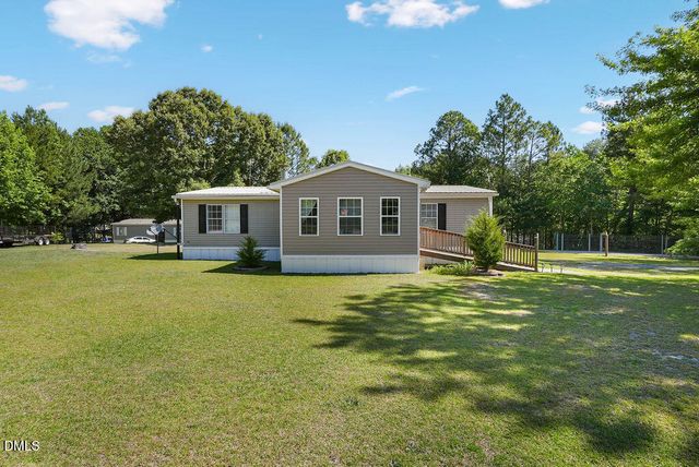 344 Pine Needles Drive, Lillington, NC 27546