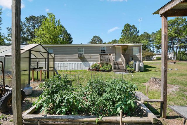344 Pine Needles Drive, Lillington, NC 27546
