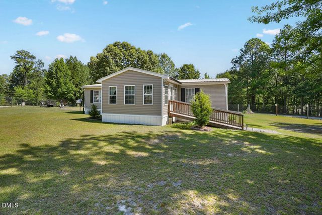 344 Pine Needles Drive, Lillington, NC 27546