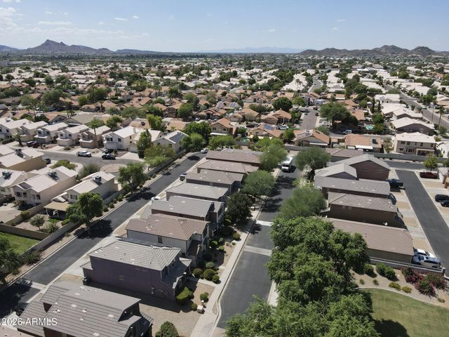 3721 E KERRY Lane, Phoenix, AZ 85050