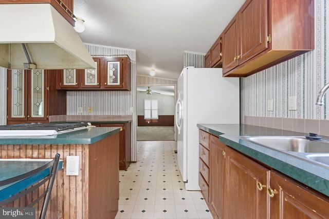 5493 MUDVILLE RD, Woodford, VA 22580