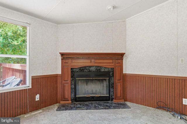 5493 MUDVILLE RD, Woodford, VA 22580