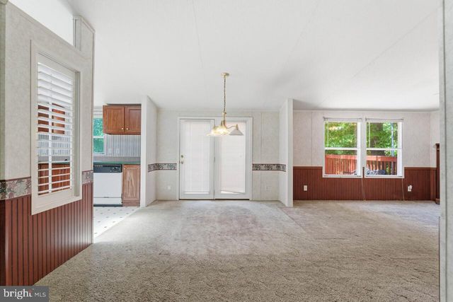 5493 MUDVILLE RD, Woodford, VA 22580