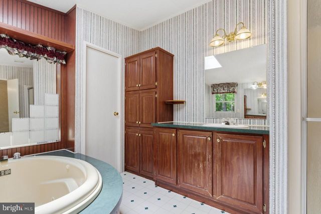 5493 MUDVILLE RD, Woodford, VA 22580