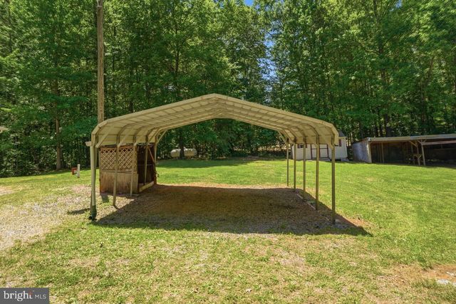5493 MUDVILLE RD, Woodford, VA 22580