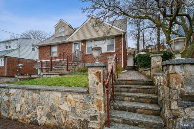 120 Joanne Terrace, Garfield, NJ 07026