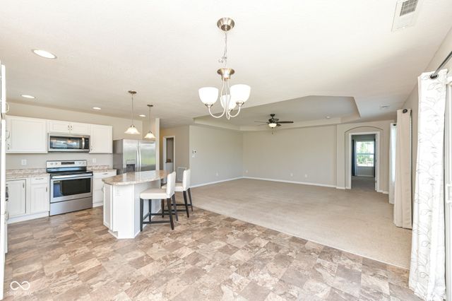 8611 Fawn Way, Mccordsville, IN 46055