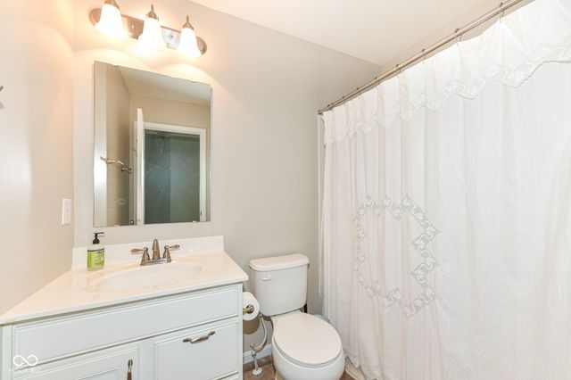 8611 Fawn Way, Mccordsville, IN 46055