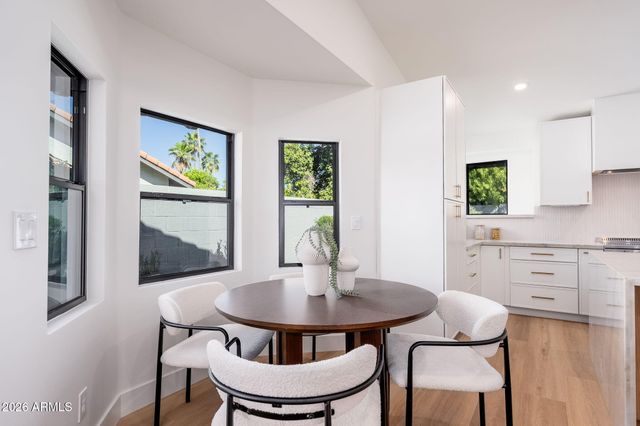 6050 E Betty Elyse Lane, Scottsdale, AZ 85254