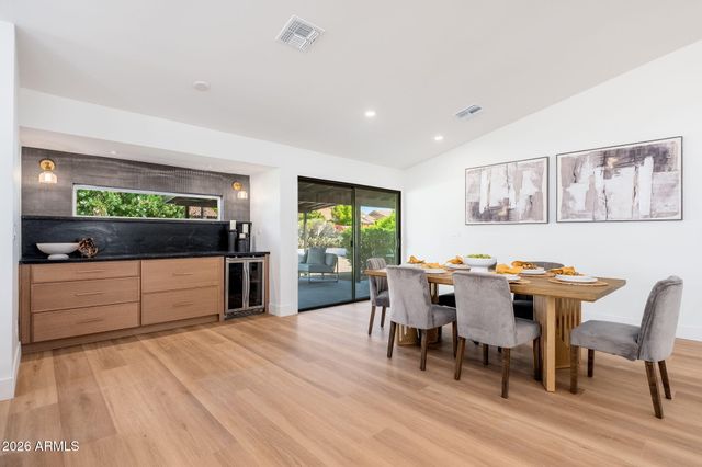 6050 E Betty Elyse Lane, Scottsdale, AZ 85254