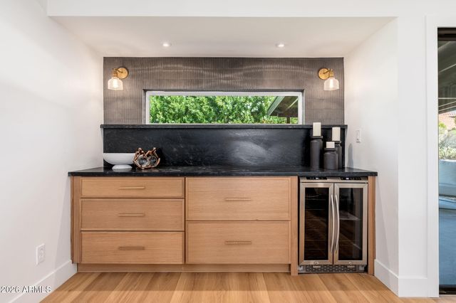 6050 E Betty Elyse Lane, Scottsdale, AZ 85254