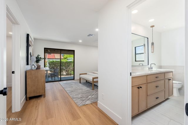 6050 E Betty Elyse Lane, Scottsdale, AZ 85254