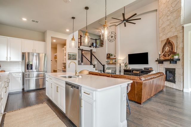 11808 Toppell Trail, Fort Worth, TX 76052
