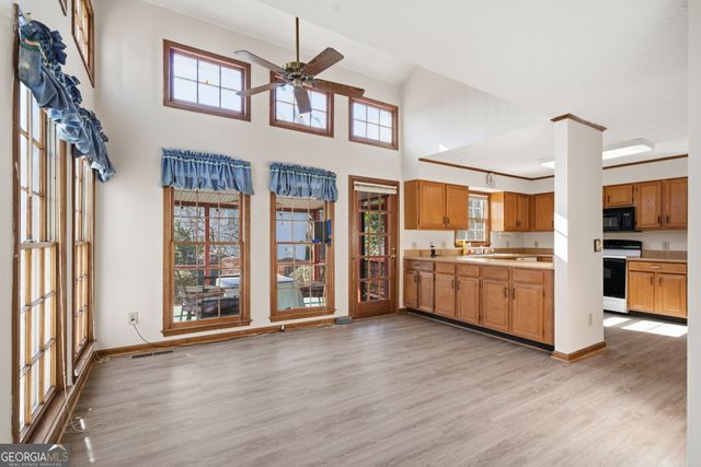 2216 Concord Square, Marietta, GA 30062